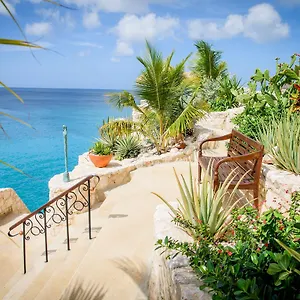 lagun-blou-resort.comcaribbean.com/